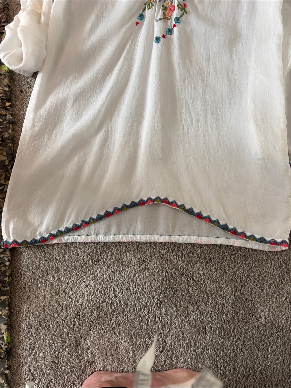 Johnny Was White Embroidered V-Neck Tunic with Multicolor Floral Accents - Picture 13 of 13